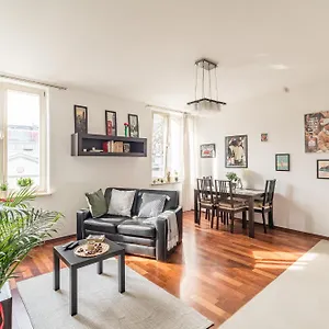  Apartament Golden Horizon